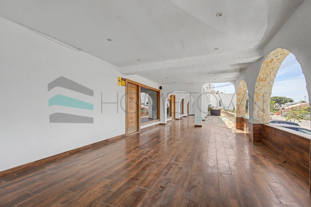 Negócio para Venda em Quarteira Foto 36