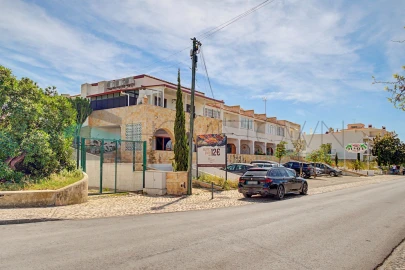 Negócio para Venda em Quarteira