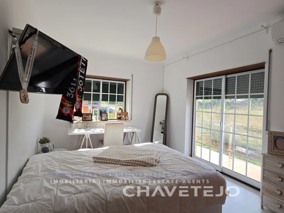 Moradia T4 para Venda em Serra e Junceira Foto 24