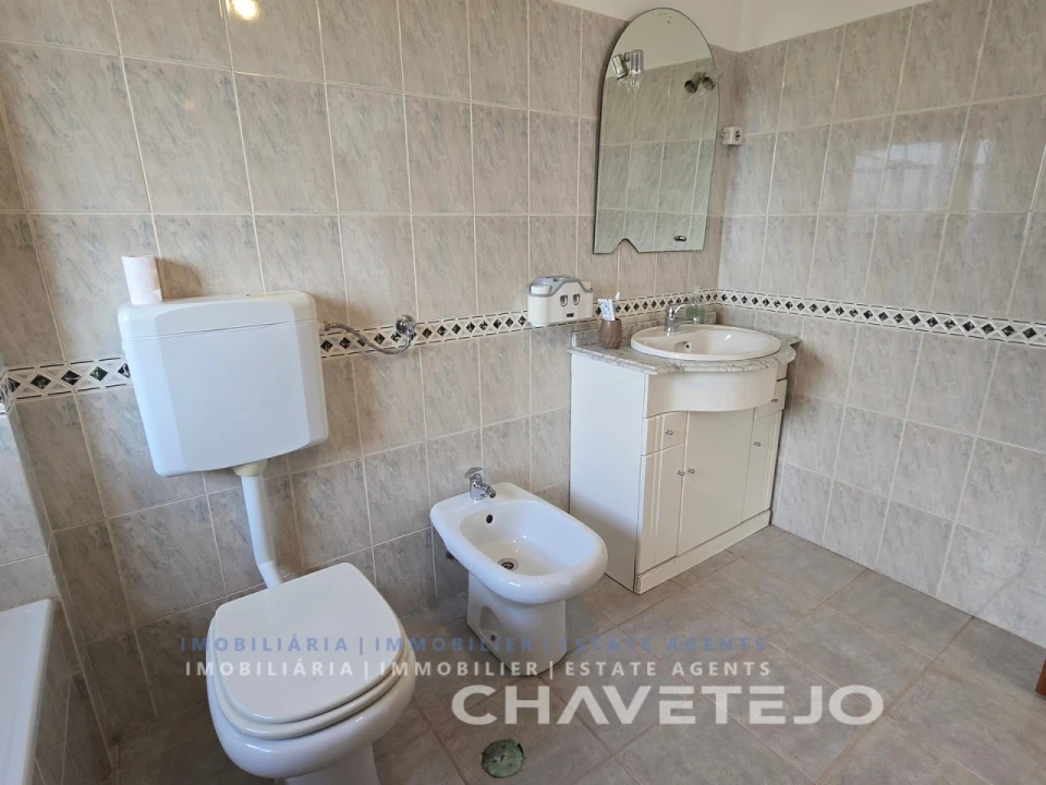 Moradia T4 para Venda em Serra e Junceira Foto 27