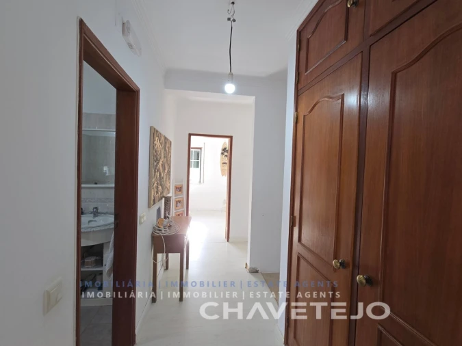 Moradia T4 para Venda em Serra e Junceira Foto 16