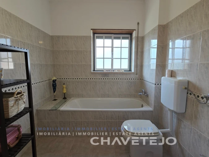 Moradia T4 para Venda em Serra e Junceira Foto 26