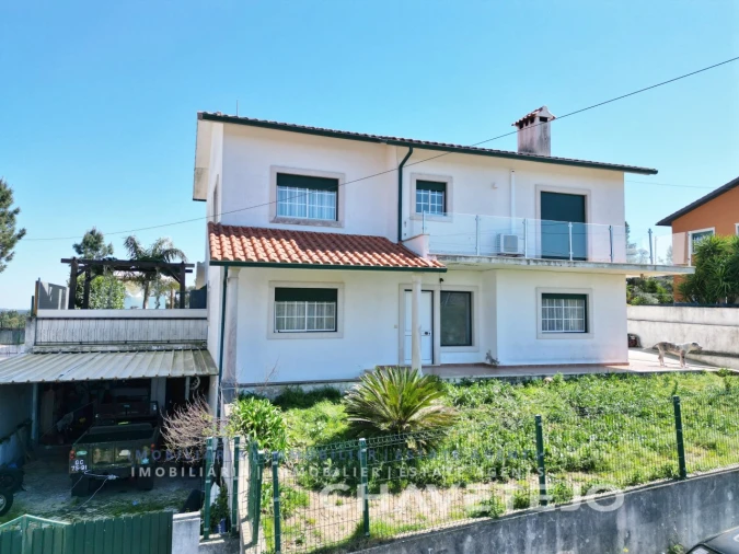 Moradia T4 para Venda em Serra e Junceira Foto 31