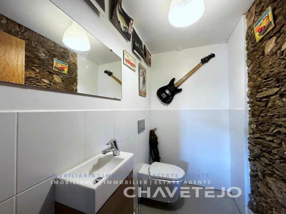 Moradia T3 para Venda em Aldeia do Mato e Souto Foto 13