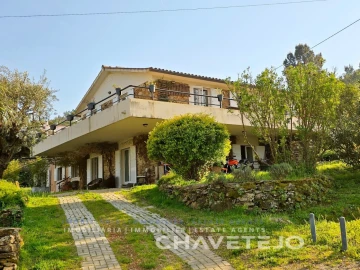 Moradia T3 para Venda em Aldeia do Mato e Souto