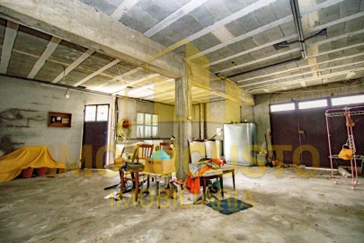 Moradia T2 para Venda em Nave de Haver