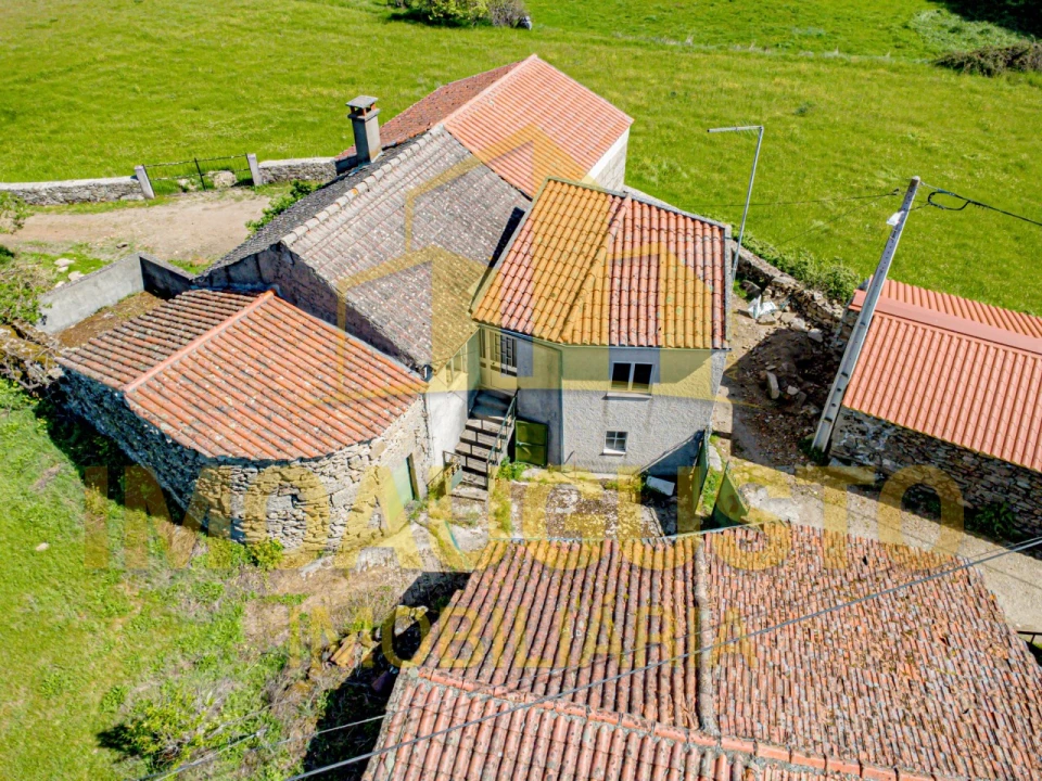 Moradia T2 para Venda em Marmeleiro Foto 3