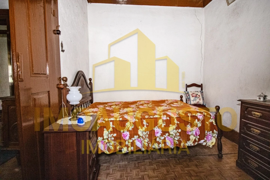 Moradia T3 para Venda em Freches e Torres Foto 8