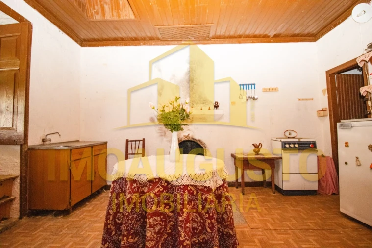 Moradia T3 para Venda em Freches e Torres Foto 4