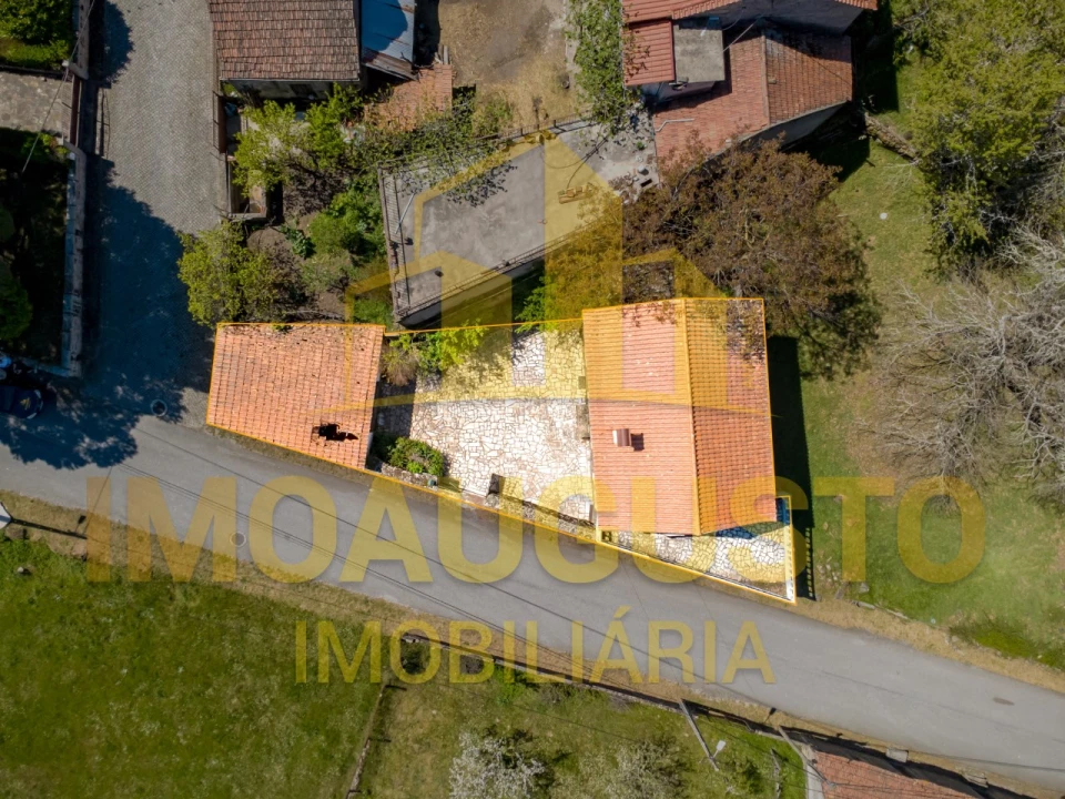 Moradia T4 para Venda em Baraçal Foto 27