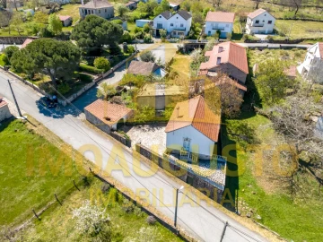 Moradia T4 para Venda em Baraçal