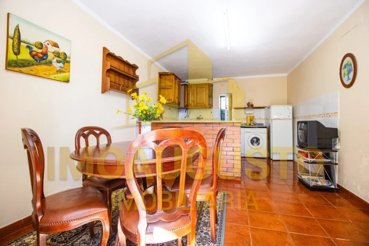 Moradia T4 para Venda em Baraçal Foto 5