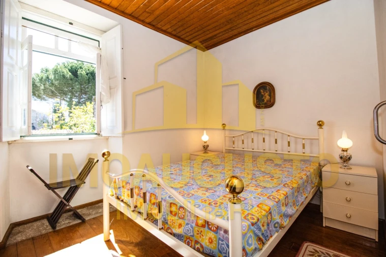 Moradia T4 para Venda em Baraçal Foto 22