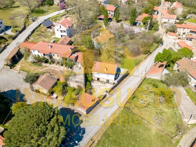 Moradia T4 para Venda em Baraçal Foto 26