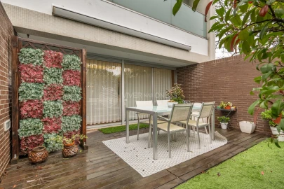 Moradia T4 para Venda em Milheiros