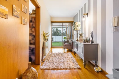 Moradia T4 para Venda em Milheiros