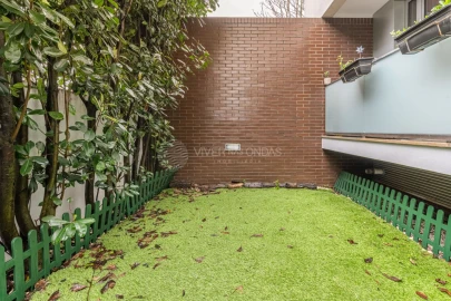 Moradia T4 para Venda em Milheiros