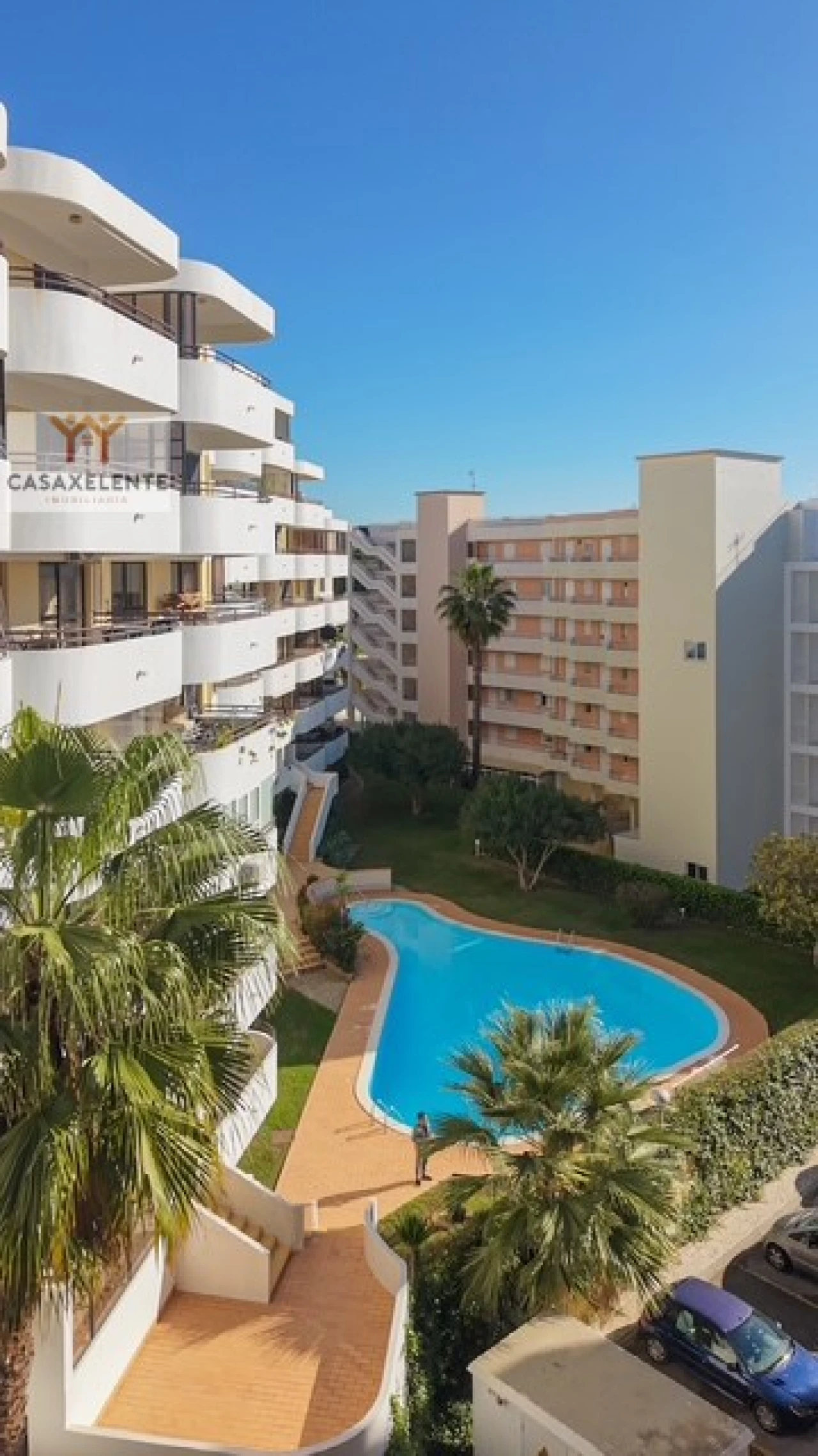 Apartamento T2 para Venda em Quarteira Foto 1