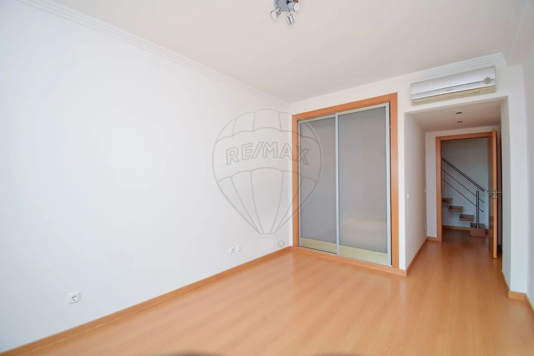 Apartamento T4 para Venda em Montijo e Afonsoeiro Foto 25