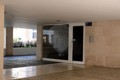 Apartamento T1 para Arrendamento em Parque das Nações