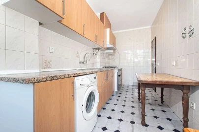 Apartamento T2 para Arrendamento em Alto do Seixalinho, Santo André e Verderena