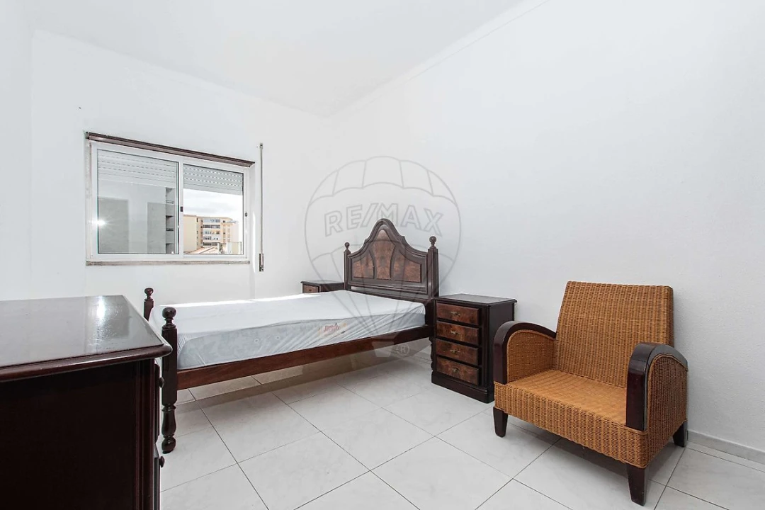 Apartamento T2 para Arrendamento em Alto do Seixalinho, Santo André e Verderena Foto 5