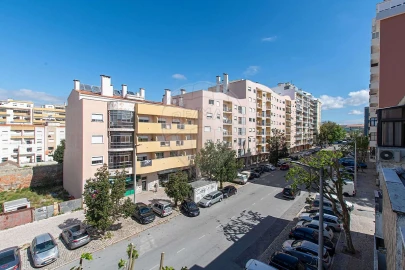 Apartamento T2 para Venda em Alto do Seixalinho, Santo André e Verderena