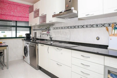 Apartamento T3 para Venda em Alenquer (Santo Estêvão e Triana)