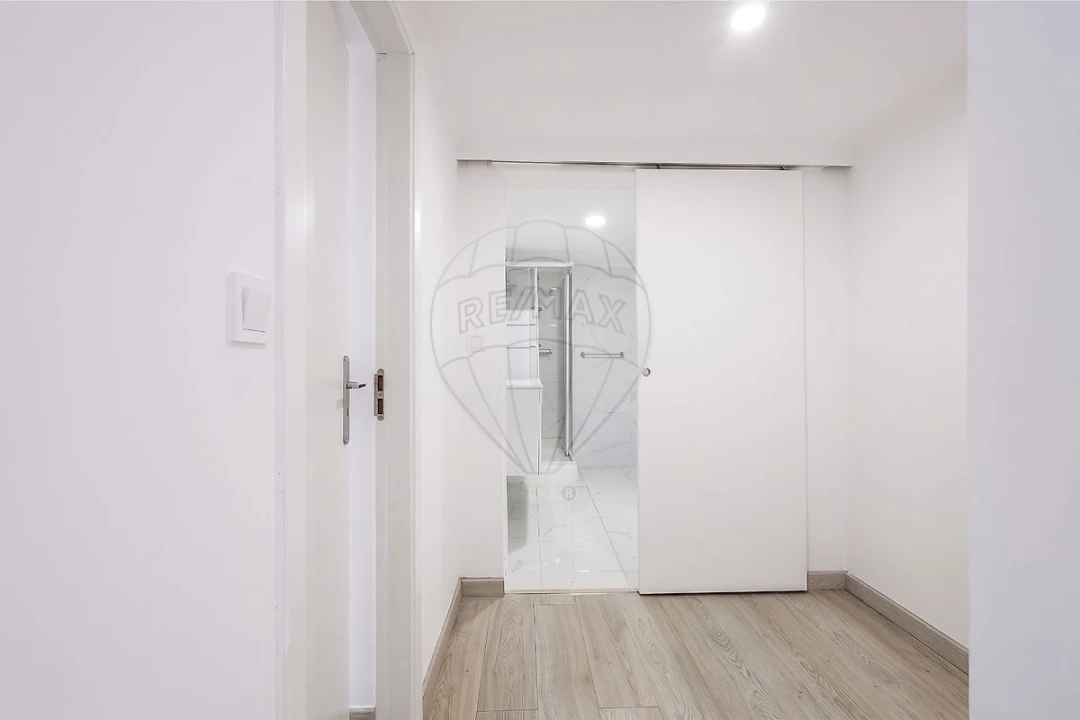 Moradia T2 para Venda em Ramalhal Foto 23