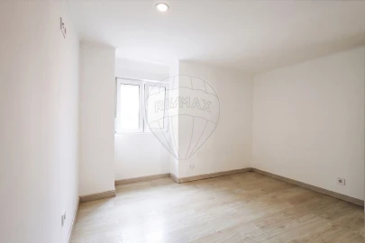 Moradia T2 para Venda em Ramalhal