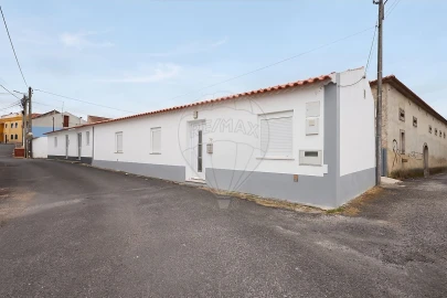 Moradia T2 para Venda em Ramalhal