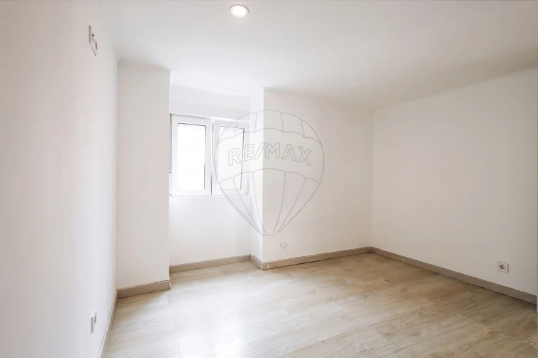 Moradia T2 para Venda em Ramalhal Foto 27