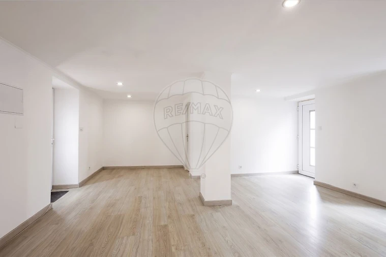 Moradia T2 para Venda em Ramalhal Foto 15