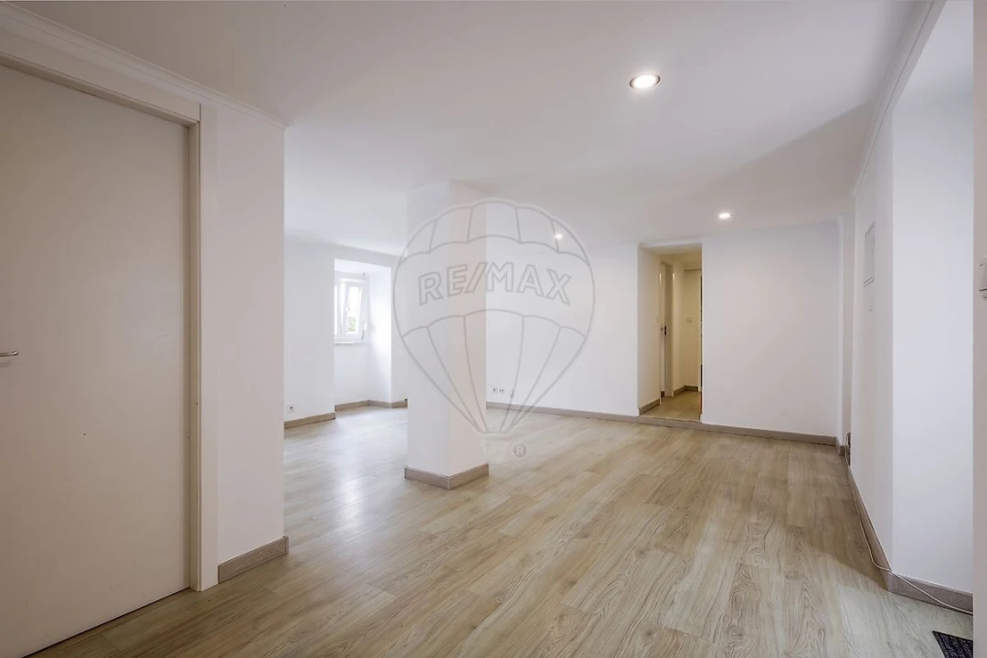 Moradia T2 para Venda em Ramalhal Foto 12