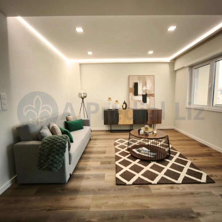 Apartamento T3 para Venda em Benfica Foto 6