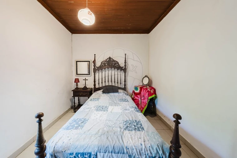 Moradia T4 para Venda em Carvalhal Foto 12