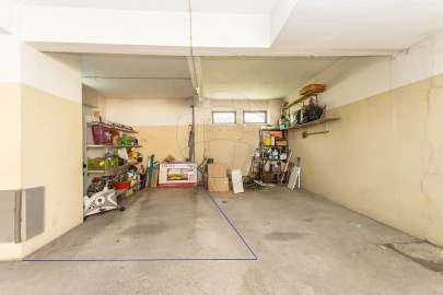 Apartamento T3 para Venda em Pontinha e Famões