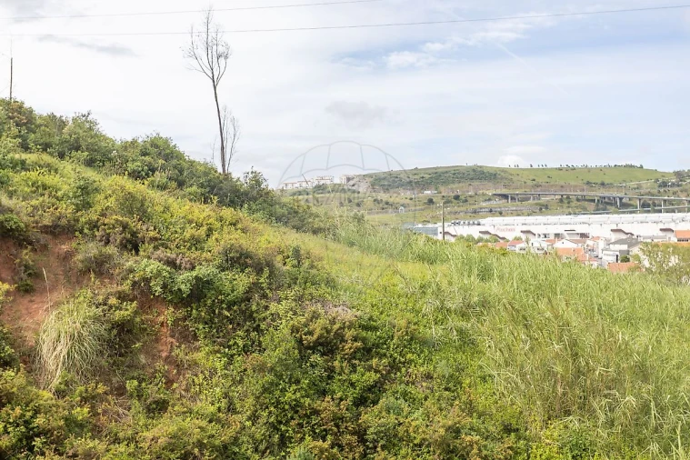 Apartamento T3 para Venda em Pontinha e Famões Foto 5