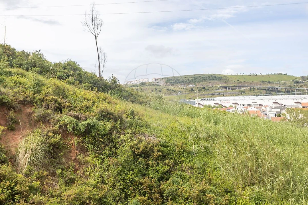 Apartamento T3 para Venda em Pontinha e Famões Foto 5