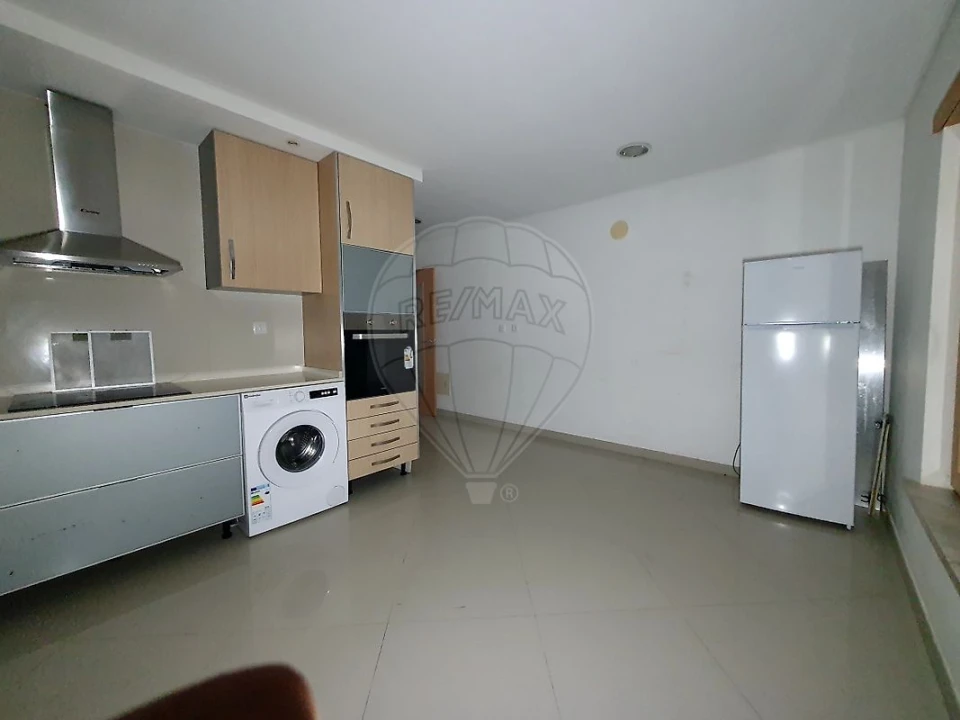 Apartamento T4 para Venda em Pinhal Novo Foto 19