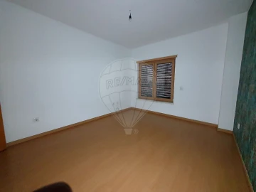 Apartamento T4 para Venda em Pinhal Novo