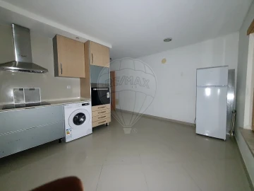 Apartamento T4 para Venda em Pinhal Novo