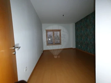 Apartamento T4 para Venda em Pinhal Novo