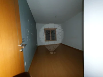 Apartamento T4 para Venda em Pinhal Novo