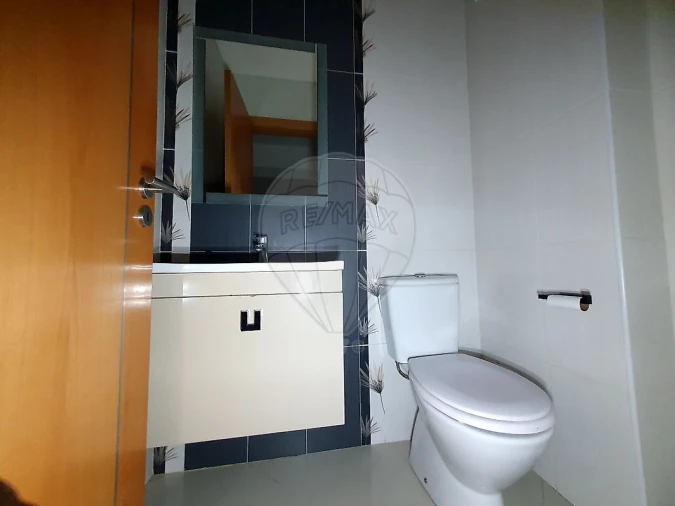 Apartamento T4 para Venda em Pinhal Novo Foto 30