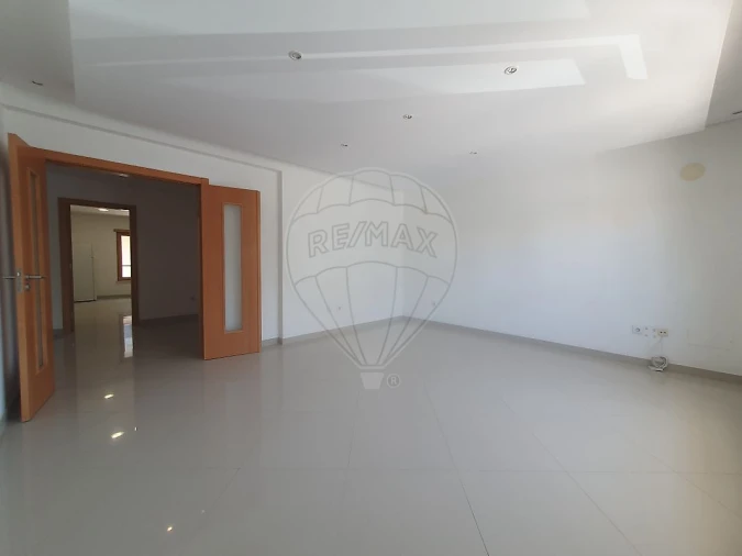 Apartamento T4 para Venda em Pinhal Novo Foto 15