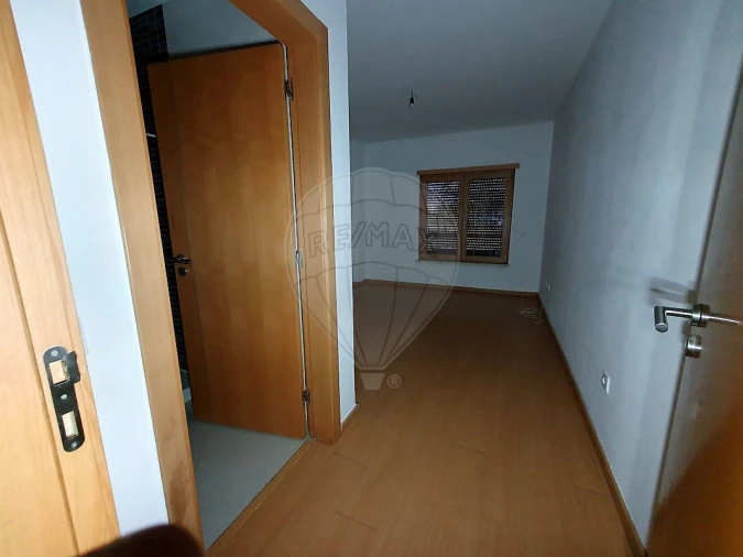 Apartamento T4 para Venda em Pinhal Novo Foto 21