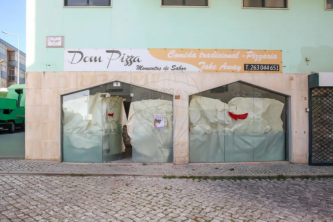 Loja para Venda em Castanheira do Ribatejo e Cachoeiras Foto 19