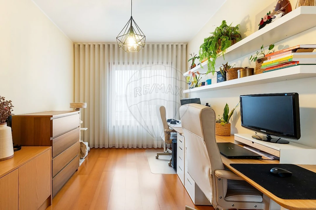 Apartamento T3 para Venda em Campanhã Foto 18