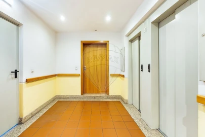 Apartamento T3 para Venda em Campanhã